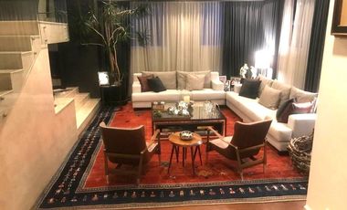 Casa en VENTA y RENTA adentro de Lomas Country con jardín (sin amueblar)