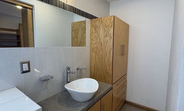 CASA EN VENTA CUMBRES CIMATARIO vista a la reserva