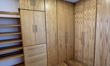 CASA EN VENTA CUMBRES CIMATARIO vista a la reserva