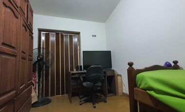 SE VENDE  casa cerca del Orfeo!! 3 dorm!!!