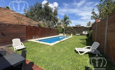 Venta casa - 3 ambientes - Fondo con pileta -  gimnasio -  Lanús Oeste