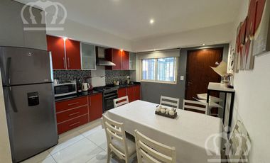 Venta casa - 3 ambientes - Fondo con pileta -  gimnasio -  Lanús Oeste