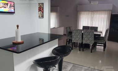 Casa Chalet - 4 ambientes - 3 dormitorios - Merlo - Pontevedra