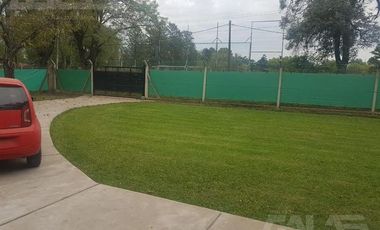 Casa Chalet - 4 ambientes - 3 dormitorios - Merlo - Pontevedra