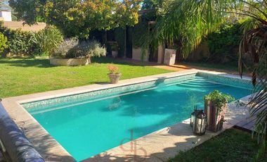 Venta Casa en Jose Marmol zona sur Oportunidad! Cercano a Estación de Mármol y Adrogué