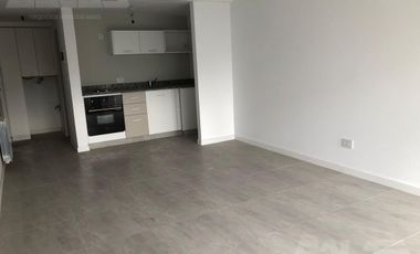 Monoambiente a estrenar con cochera cubierta