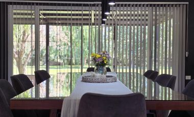 Casa Nivel Gerencial 5 dormitorios en Lote de 4924 m2 - Cipolletti