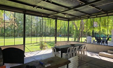 Casa Nivel Gerencial 5 dormitorios en Lote de 4924 m2 - Cipolletti