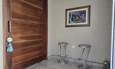 Casa Nivel Gerencial 5 dormitorios en Lote de 4924 m2 - Cipolletti