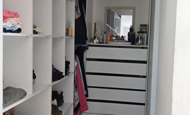 Casa Nivel Gerencial 5 dormitorios en Lote de 4924 m2 - Cipolletti