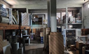 Edificio Comercial - Luis Guillon