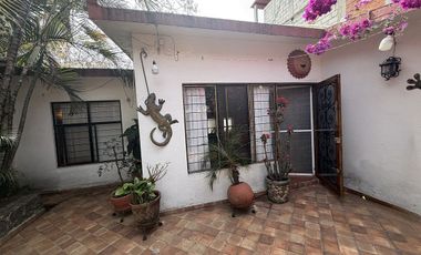 Casa en venta en el centro de Tlayacapan, Morelos