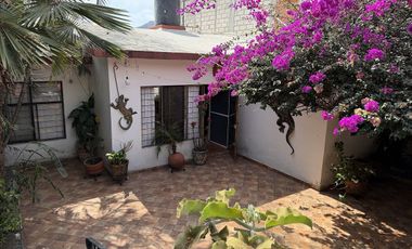 Casa en venta en el centro de Tlayacapan, Morelos