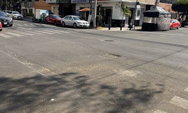 Local en esquina en venta en San Borja