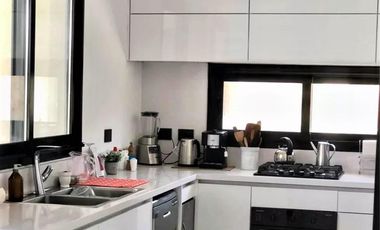 Excelente Casa a la venta en el Canton de 5 Ambientes