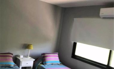 Excelente Casa a la venta en el Canton de 5 Ambientes