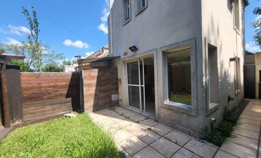 Venta Duplex 2 amb.- Pilar Green Park  con jardin y parrilla - Manuel Alberti . Pilar
