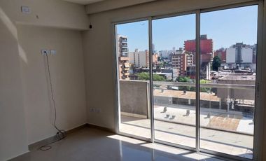Departamento en Venta 2D, Barrio Sur, Lavalle al 500