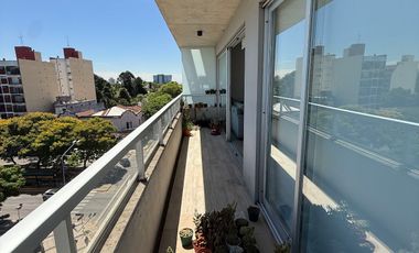 Departamento 2 ambientes AMOBLADO con Balcón y cochera! -