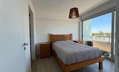 Departamento 2 ambientes AMOBLADO con Balcón y cochera! -