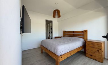 Departamento 2 ambientes AMOBLADO con Balcón y cochera! -