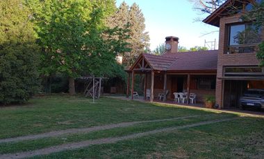 Casa en Funes - 2 Dormitorios - Pileta