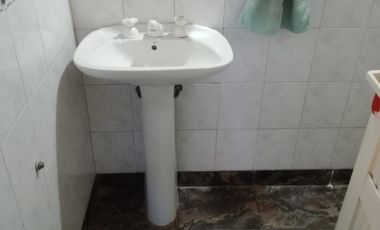 Casa en Funes - 2 Dormitorios - Pileta