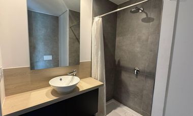 Excelente Loft con cochera muy luminoso. Distrito Quartier, Retiro.