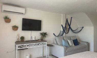 Estudio en renta Plaza Marina, Puerto Vallarta, Amueblado, Coto con alberca