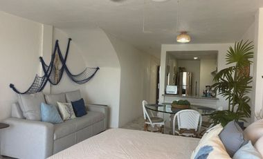 Estudio en renta Plaza Marina, Puerto Vallarta, Amueblado, Coto con alberca