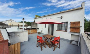 PH de 4 ambientes en Banfield  Este en 2 plantas al frente con terraza propia sin expensas