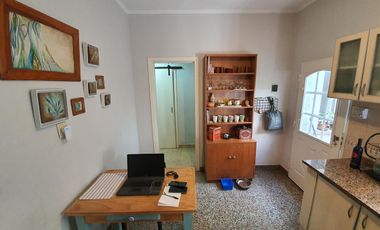 PH de 4 ambientes en Banfield  Este en 2 plantas al frente con terraza propia sin expensas