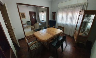 PH de 4 ambientes en Banfield  Este en 2 plantas al frente con terraza propia sin expensas