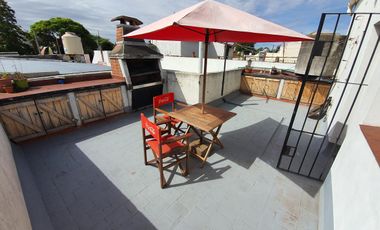 PH de 4 ambientes en Banfield  Este en 2 plantas al frente con terraza propia sin expensas