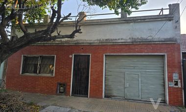 Casa en venta en Almirante Brown