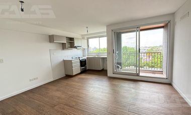 Departamento 2 ambientes en alquiler -  Cochera - Ituzaingó Centro