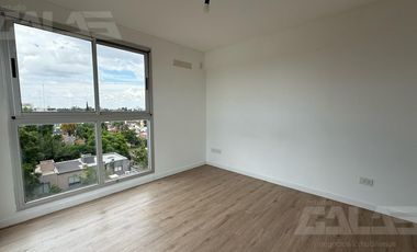 Departamento 2 ambientes en alquiler -  Cochera - Ituzaingó Centro