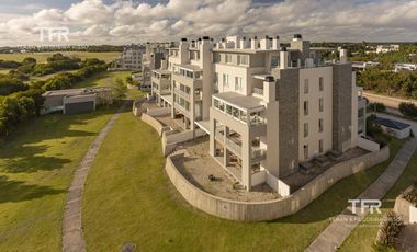 Departamento en venta - 3 ambientes y vista al golf – Costa Esmeralda