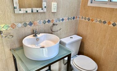 Gran Chalet de 3 dormitorios! Con departamento en planta alta  APTA CREDITO!!! FINANCIACION