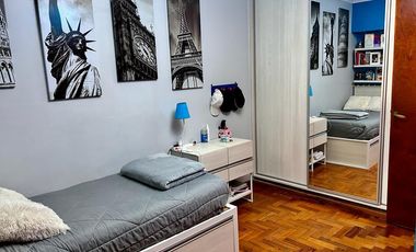 Gran Chalet de 3 dormitorios! Con departamento en planta alta  APTA CREDITO!!! FINANCIACION