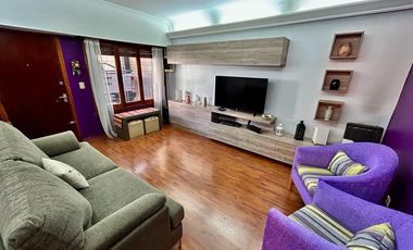 Gran Chalet de 3 dormitorios! Con departamento en planta alta  APTA CREDITO!!! FINANCIACION