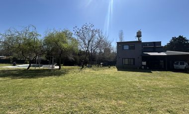 Casa en Venta | Loma Verde – Escobar | Lote 2900 m² con pileta y amplio parque