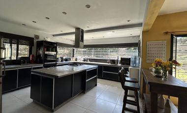 Casa en Venta | Loma Verde – Escobar | Lote 2900 m² con pileta y amplio parque