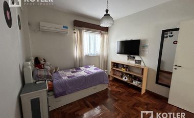 Departamento en el centro de lomitas!