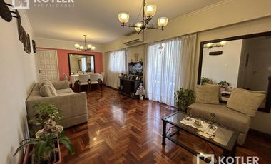 Departamento en el centro de lomitas!