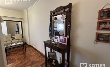 Departamento en el centro de lomitas!