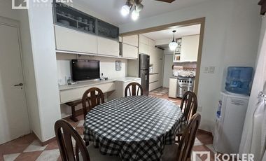 Departamento en el centro de lomitas!