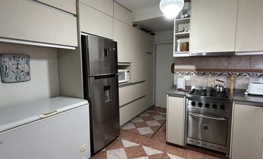 Departamento en el centro de lomitas!