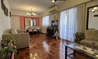 Departamento en el centro de lomitas!