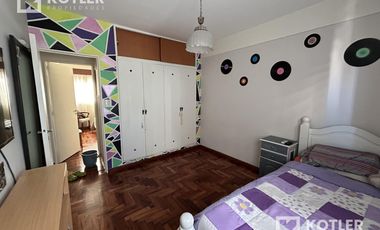 Departamento en el centro de lomitas!